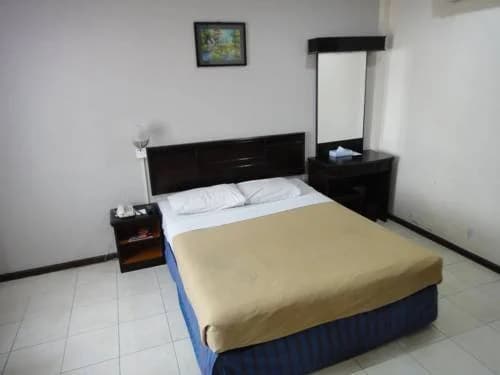 Batu Burok Beach Resort - photo 1