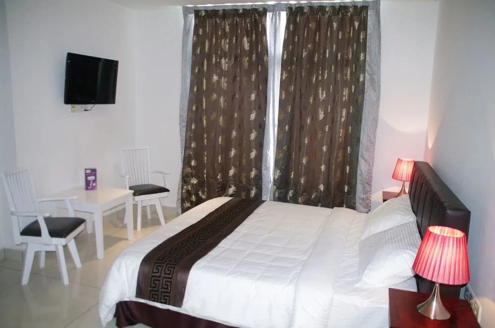 D'Esplanade City View Apartment - photo 6