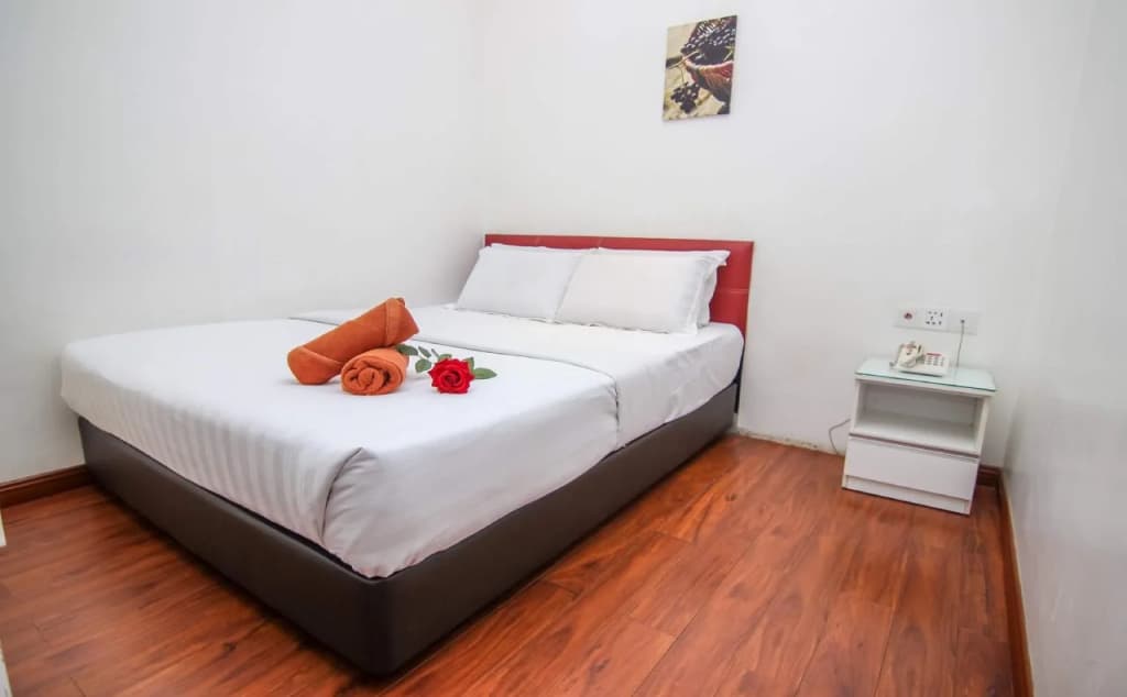 Rose Cottage Hotel Taman Nusa Cemerlang - photo 4