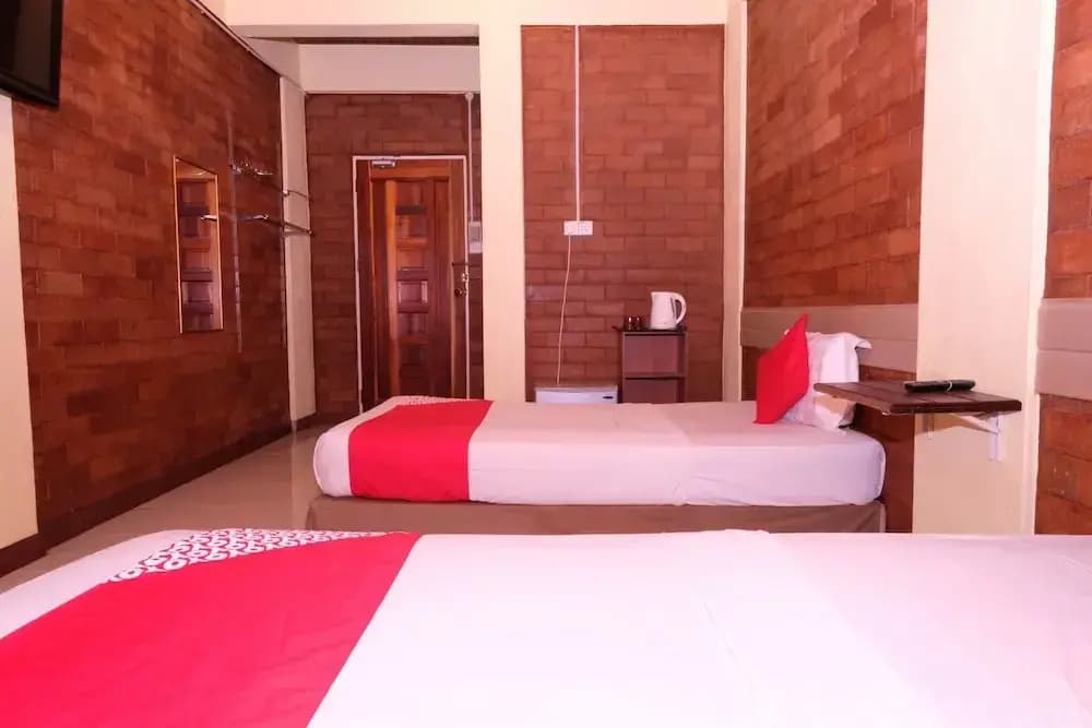 OYO 1017 Al-inshirah Inn - photo 2