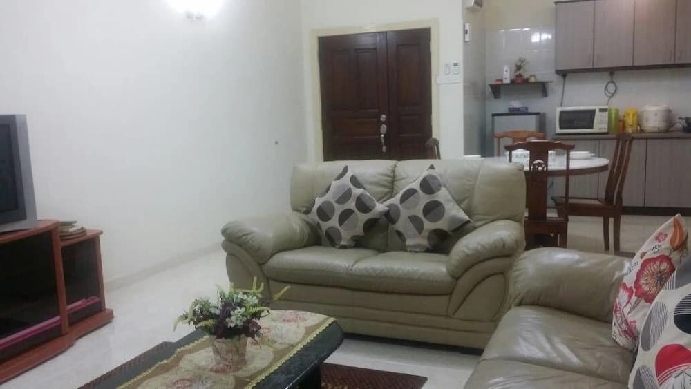 Cinta Kristal Villa Homestay Kajang - photo 4