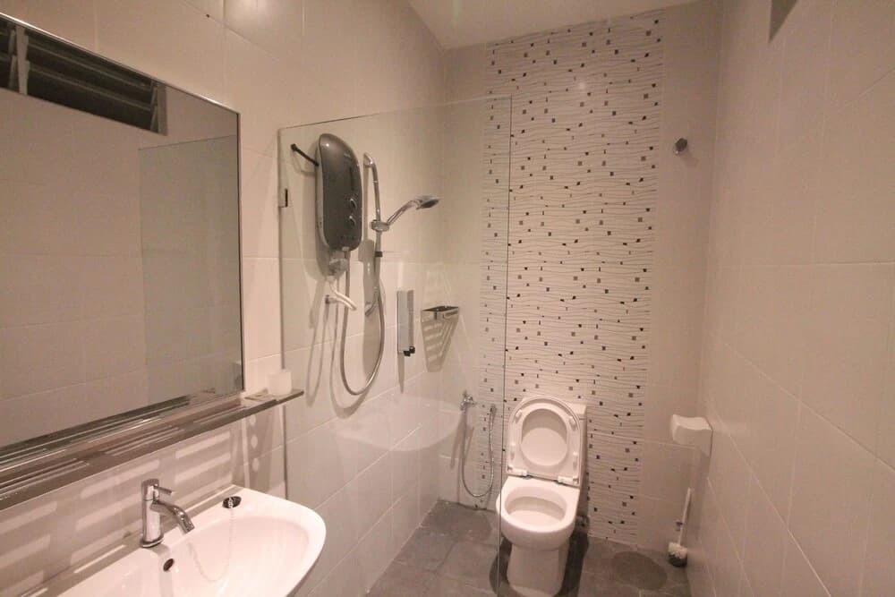 Ian's Genesis Townhouse - photo 8