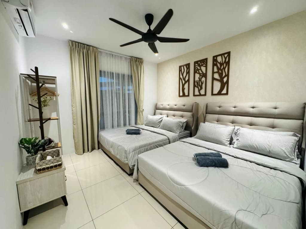Ipoh Waterpark Homestay 7-12pax 3 Or 4Bedrooms Pool or City View with 2parking - photo 14