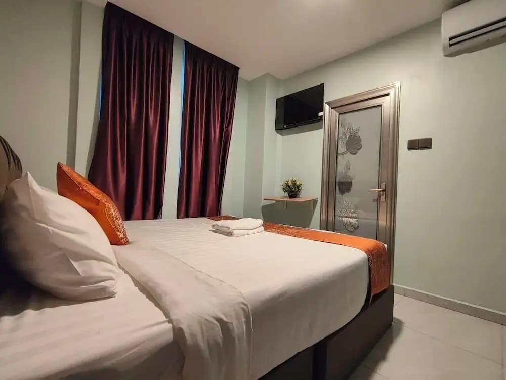 Hotel Mawar Inn - photo 38