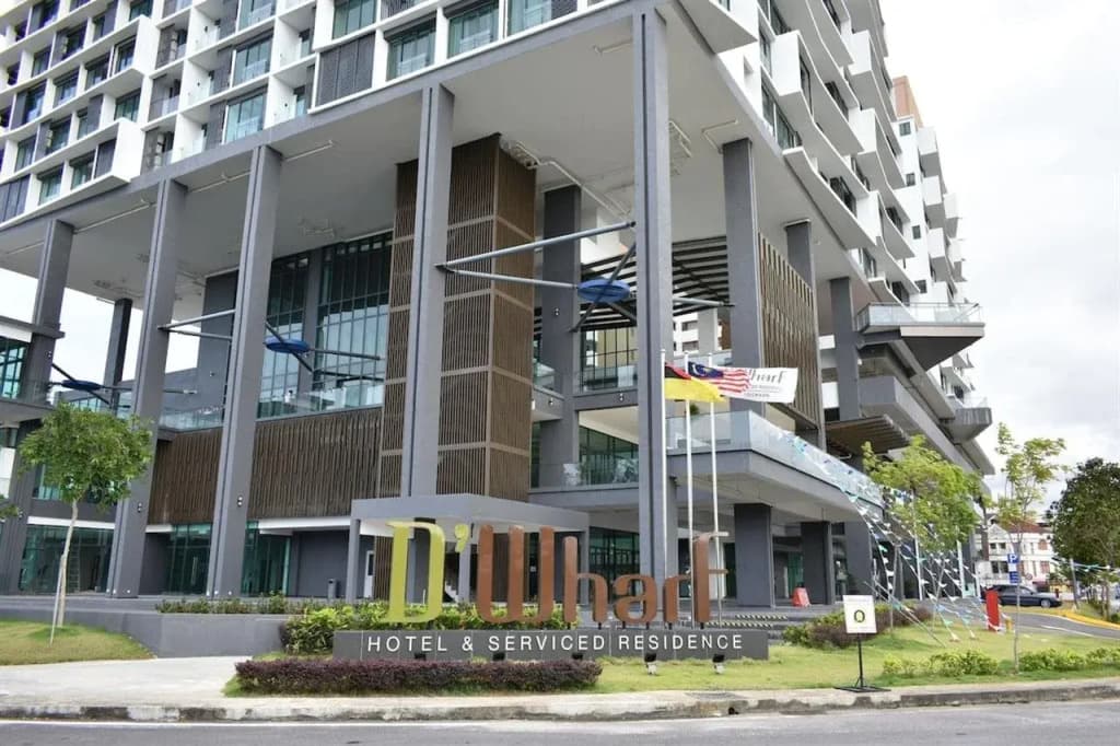 D'Wharf Hotel & Serviced Residence - photo 1