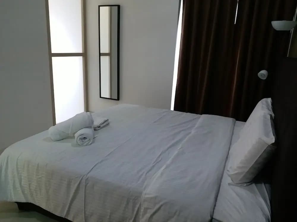 Dashing 1BR Next To Surian MRT 31 - photo 4