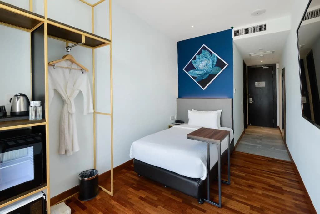 Savv Hotel - photo 5