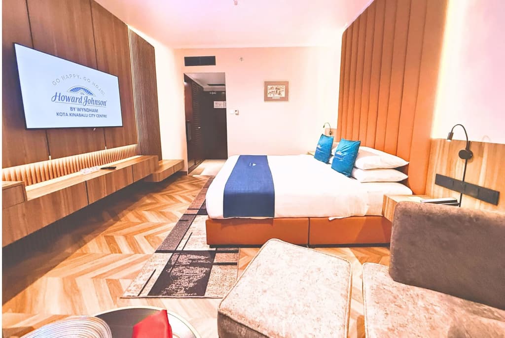 Howard Johnson by Wyndham Kota Kinabalu City Centre - photo 15
