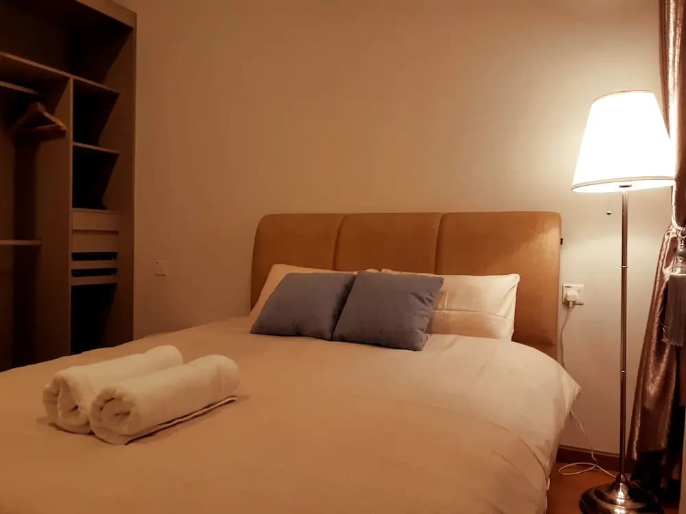 Homerent by Countrygarden Danga Bay - photo 3
