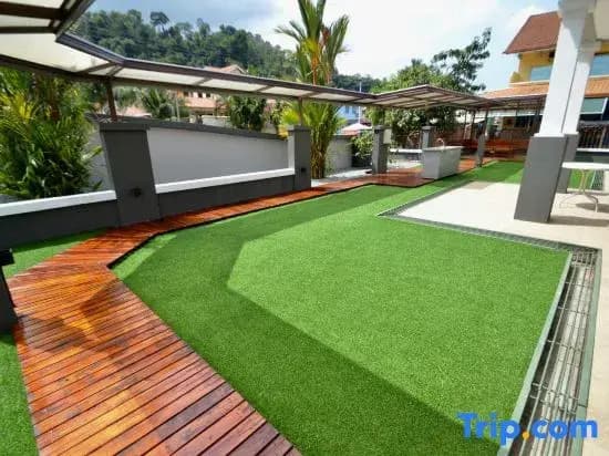 Puteri Indah Homestay - photo 10