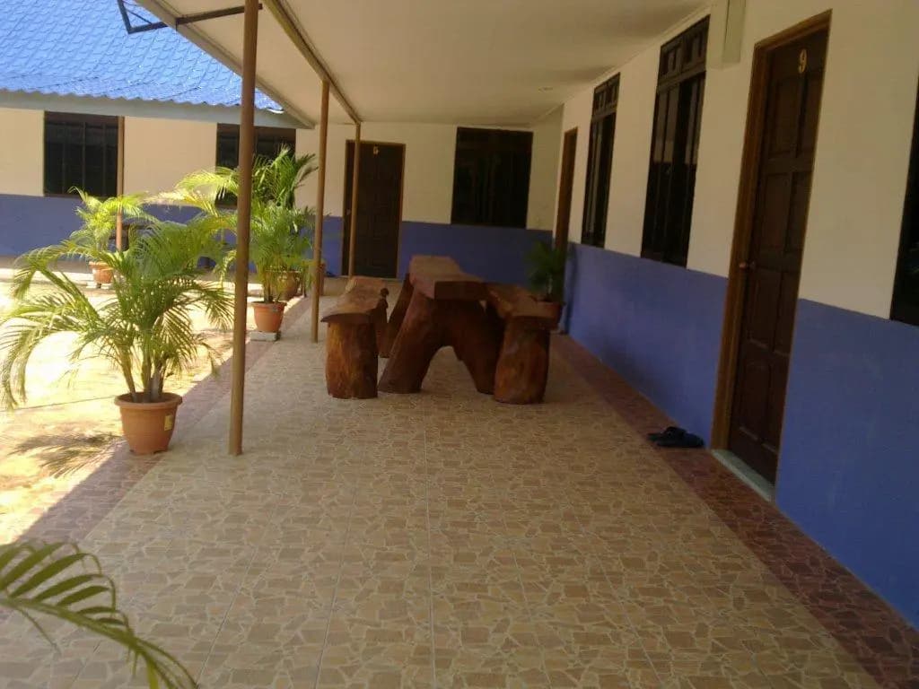 Rose Inn Motel - photo 6