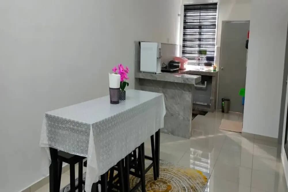 OYO Homes 90611 Homestay D'emas - photo 17