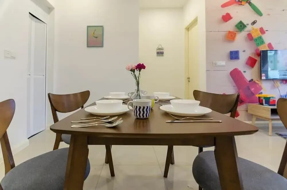 3BR D'pristine Suite Near Legoland, Stunning Views - photo 14