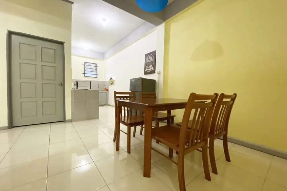 OYO 90212 Anna Kota Apartment - photo 17