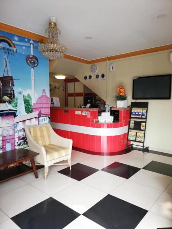 Hotel Seri Pelangi - photo 2