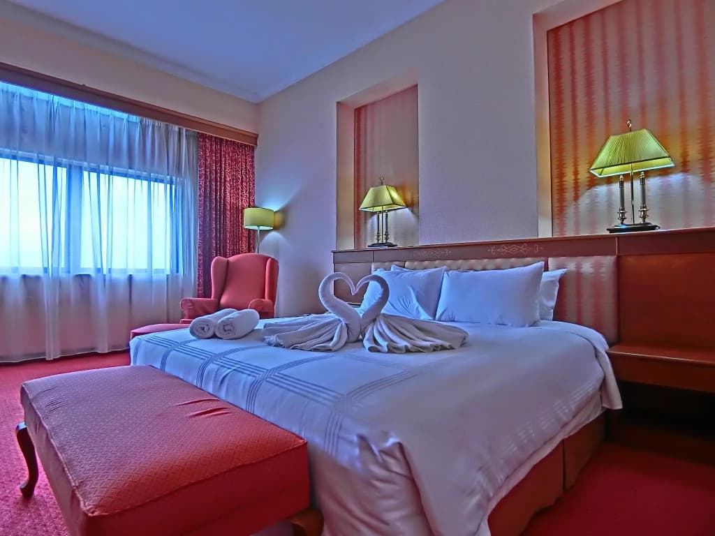 Hotel Grand Continental Kuching - photo 40