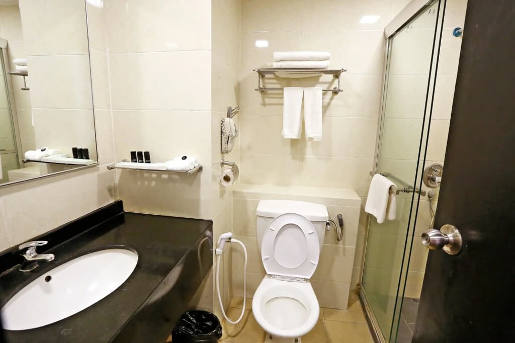 Borneo Royale Hotel - photo 9