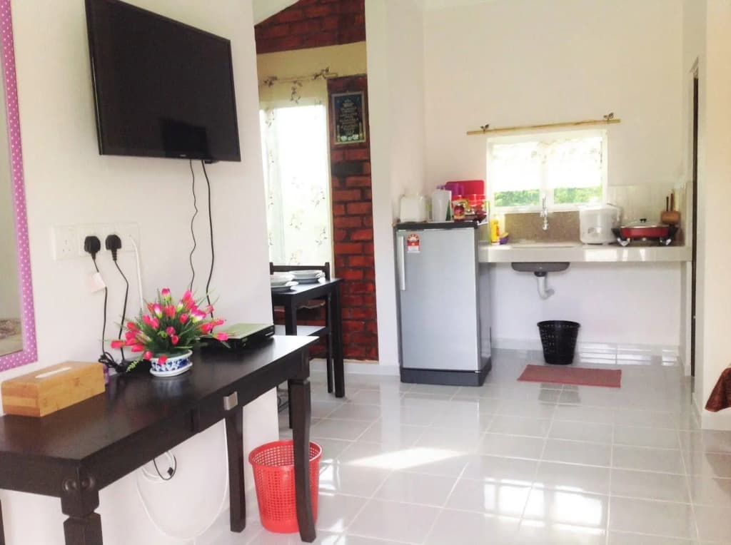 Kapal Terbang Guest House - photo 22
