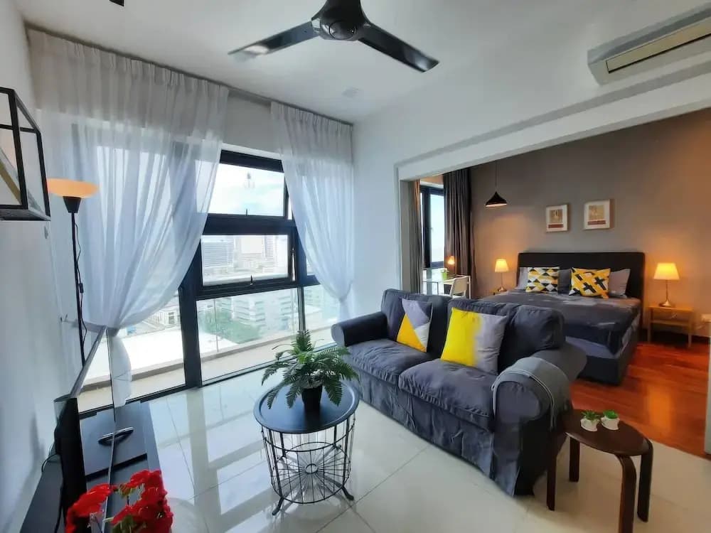 Ciao Pacific 63 Residence Apartments - photo 3
