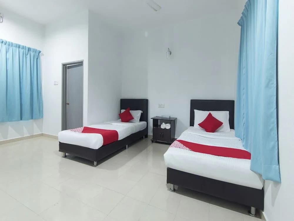 Alpha Motel - photo 3