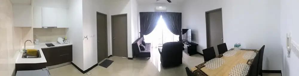 Silverscape Residence Sea View Melaka by Stayrene - photo 2
