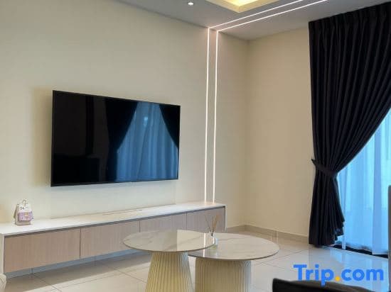 Cozy Landed Home • Sutera & Paradigm@10pax - photo 10
