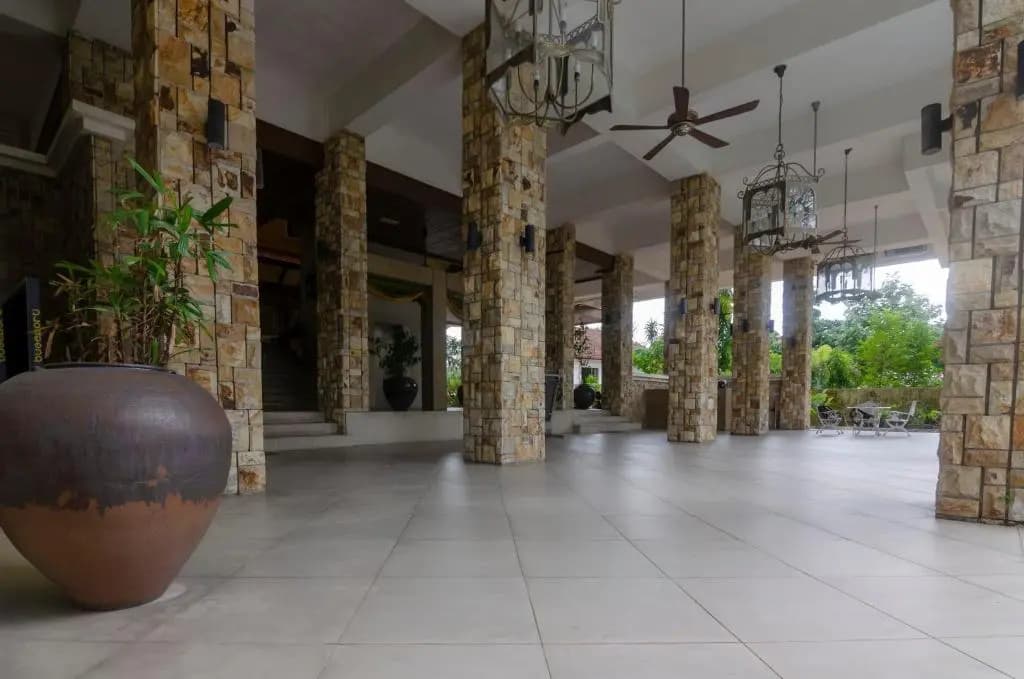 A Spacious & Cozy 5BR Unit in Ampang FREE Parking - photo 11