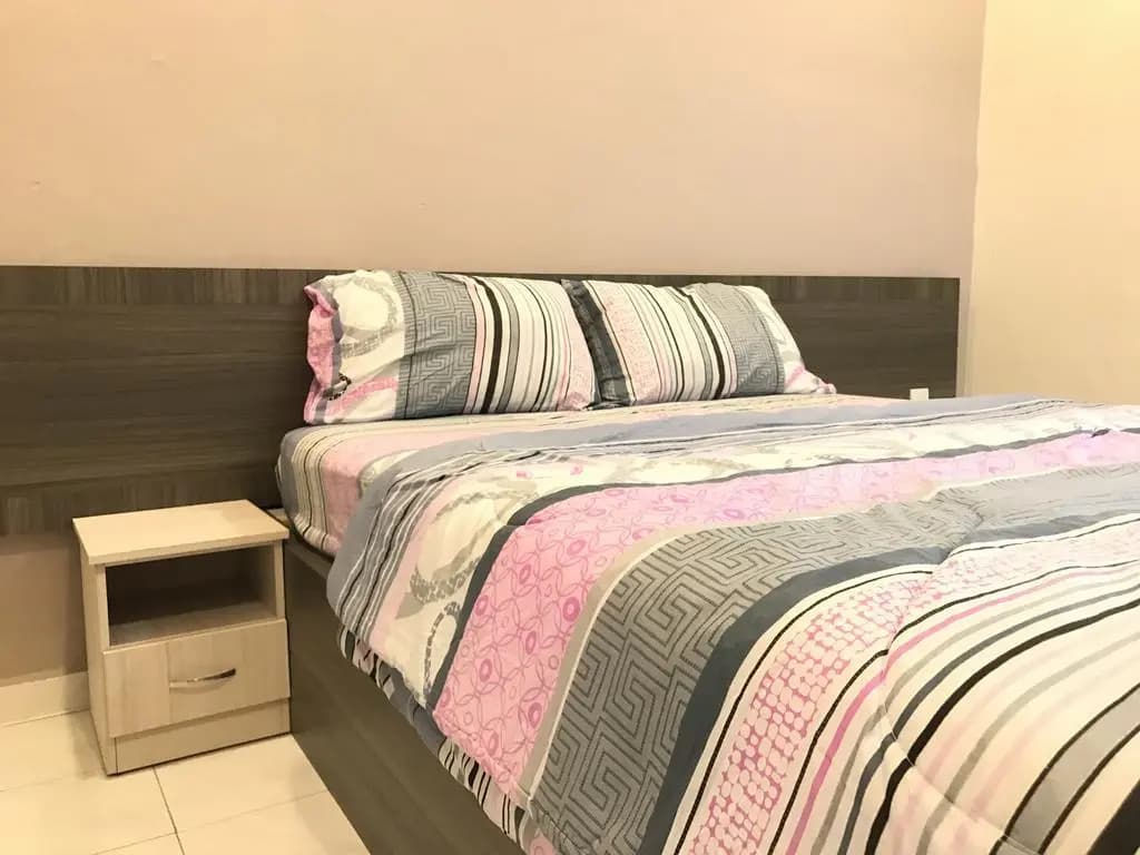 OYO 90210 Jiaxin Homestay Putri Wangsa - photo 3