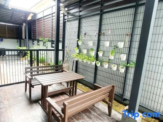 Spacious Garden Side 4BR 10Pax @Near Alma Jucso @ Jovial - photo 2