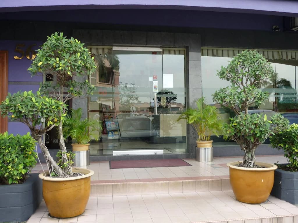Hotel Sri Sutra - Pusat Perdagangan Seri Kembangan - photo 16