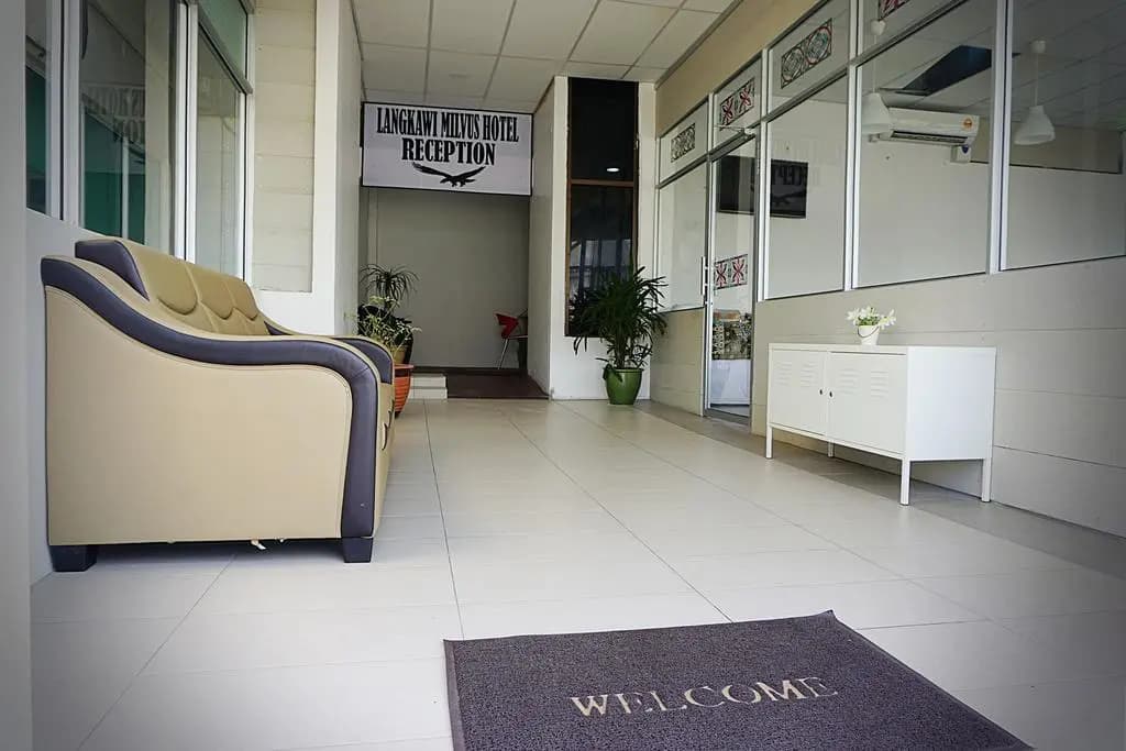 Milvus Hotel - main photo