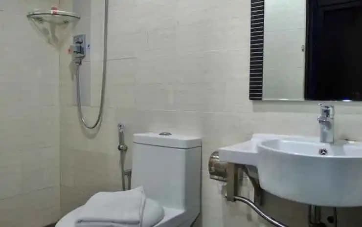 Classic Kinabalu Hotel - photo 8