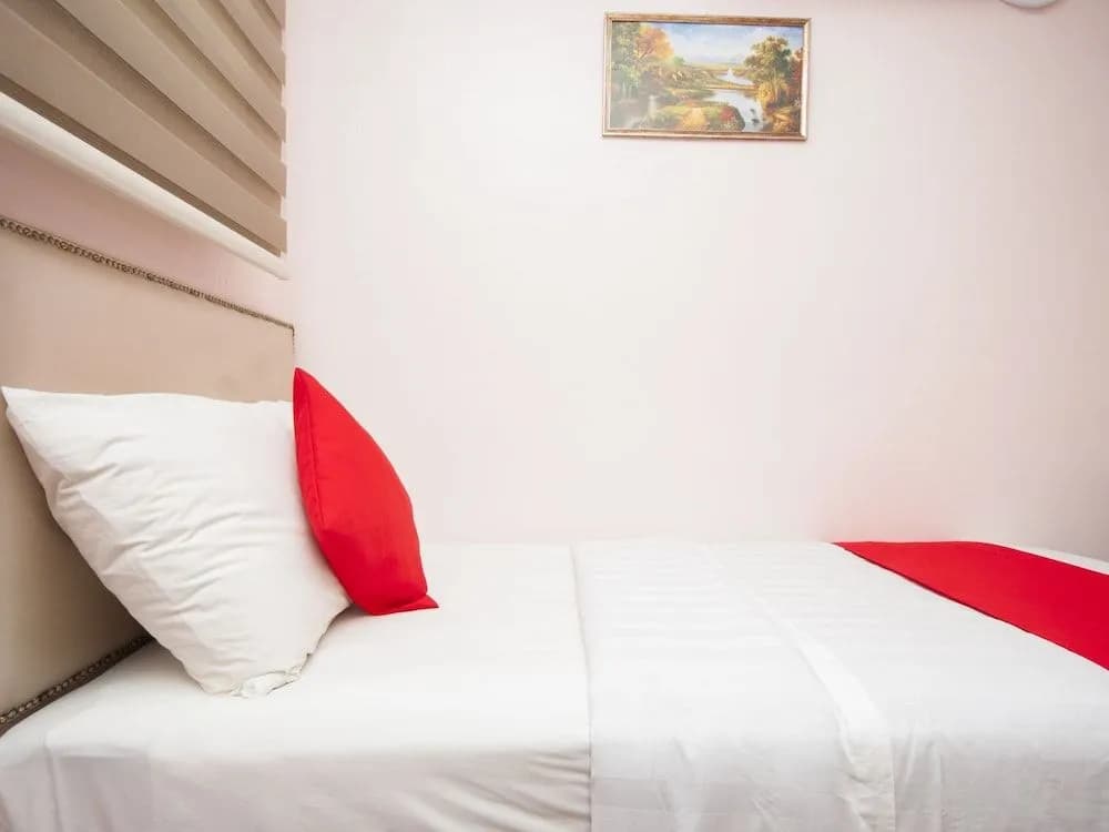 OYO 896 Bintang Fajar Hotel - photo 2