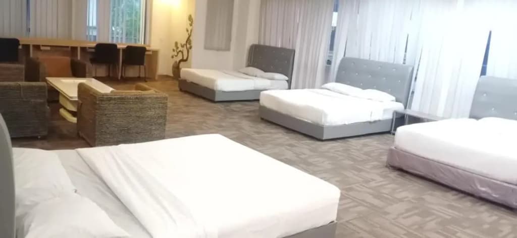 Golden Leaf Hotel Danga Bay - photo 7