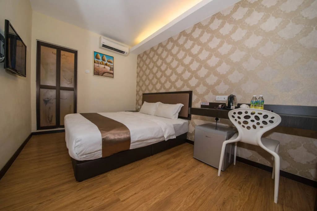 OYO 1214 Oro Hotel - photo 4