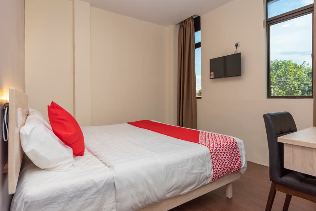 OYO 778 BMW 2 Hotel - photo 4