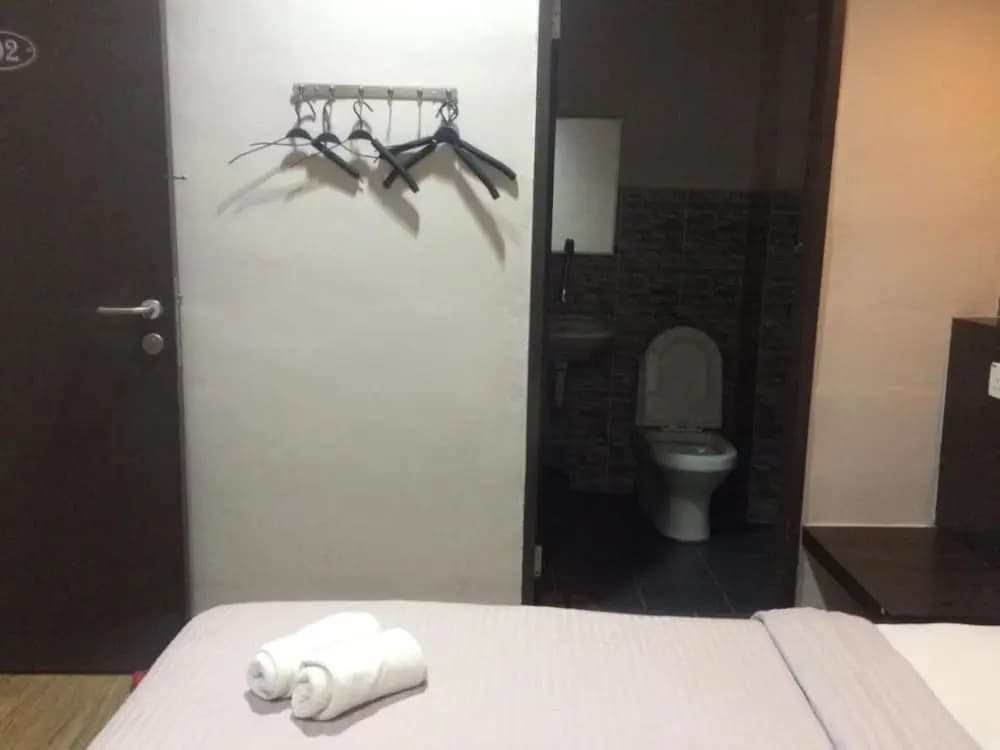 Batu Pahat Hotel - photo 7