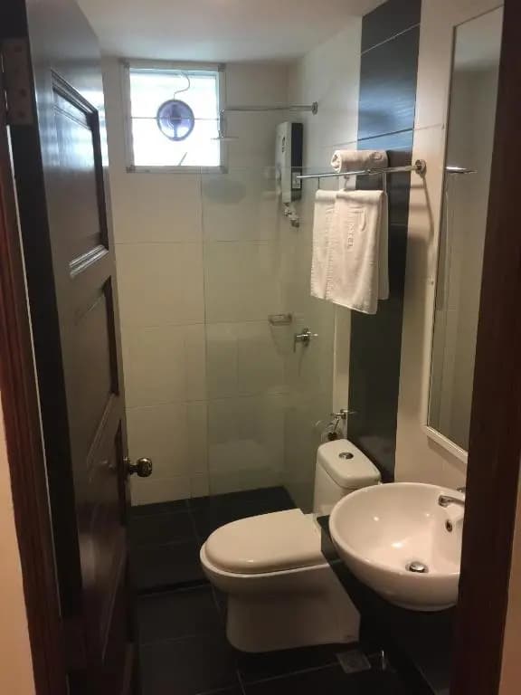 Premierz Hotel - photo 5