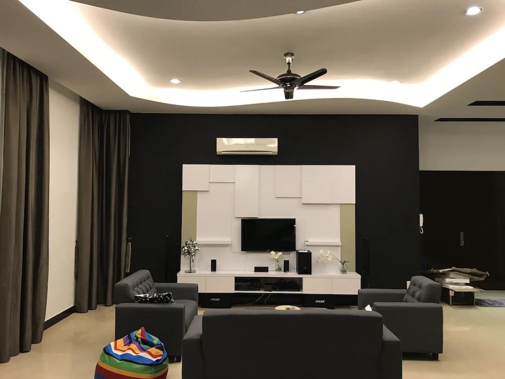 3 Storey Bungalow For Homestay - photo 11