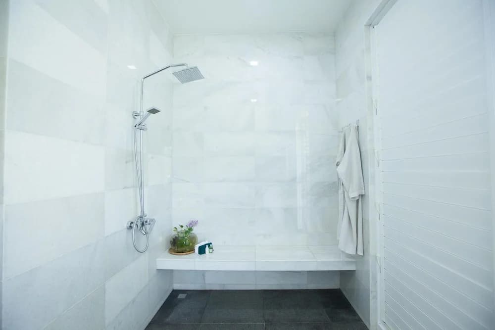 The Happy 8 Retreat X White House - photo 11