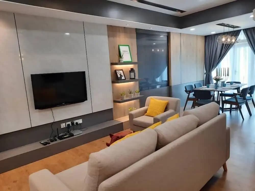 Designer Suite Apartment - photo 3