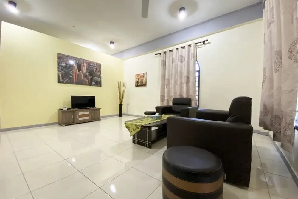 OYO 90212 Anna Kota Apartment - photo 2