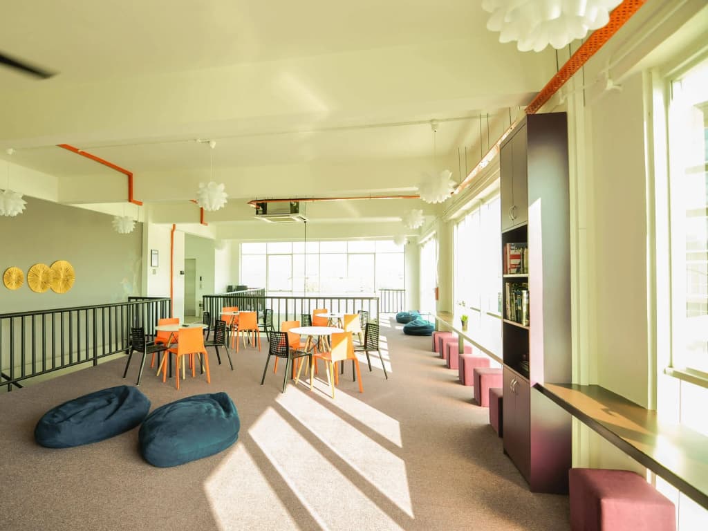 SKYPOD Hostel - photo 10