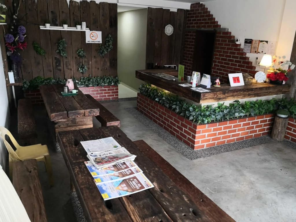 The Wood Hotel - photo 8