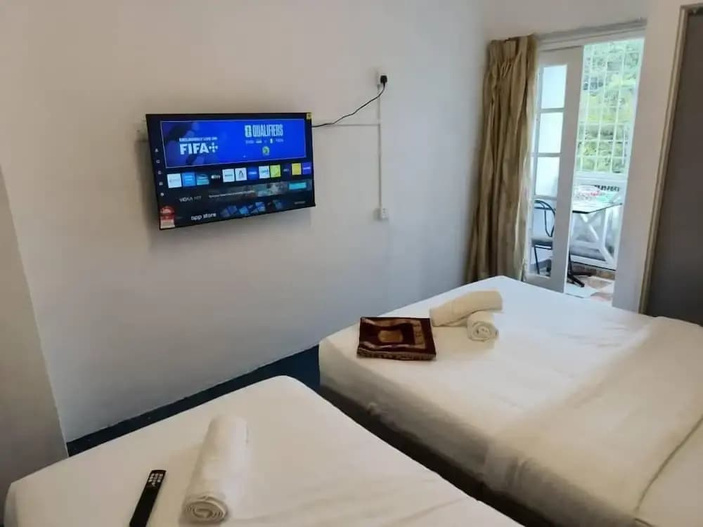 cool memories hotel - photo 6