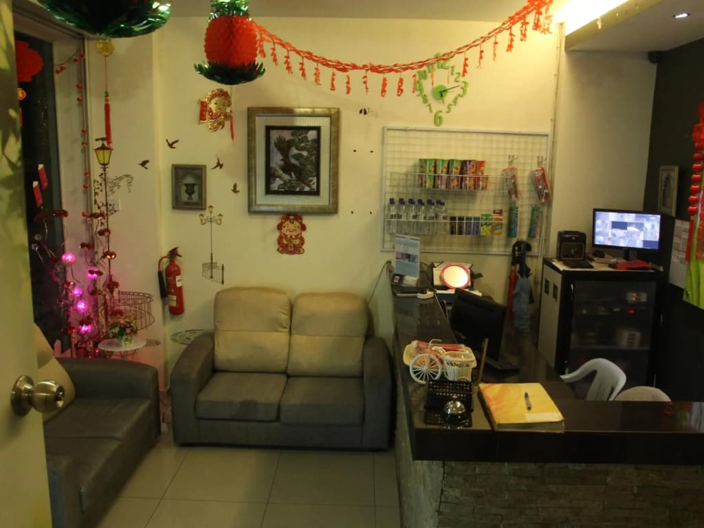 Putra One Avenue Hotel - photo 11