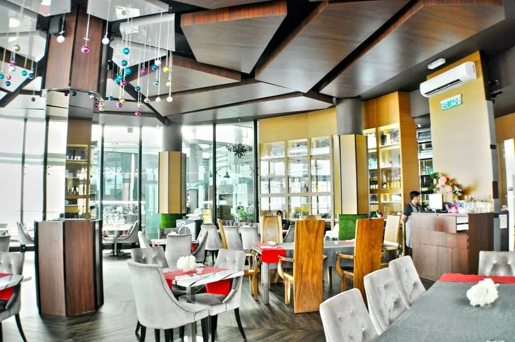 LivingSpace at Regalia Residence - photo 12