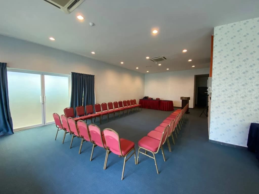 Cherengin Hills Convention & Spa Resort - photo 20