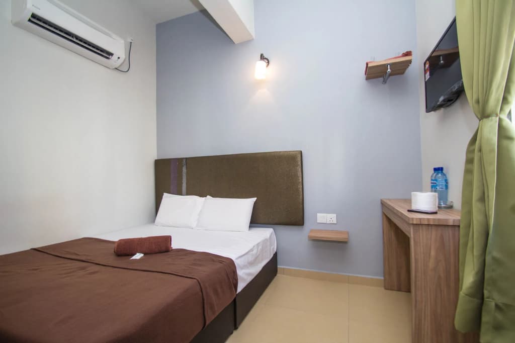 Hotel 24 Seven - photo 7