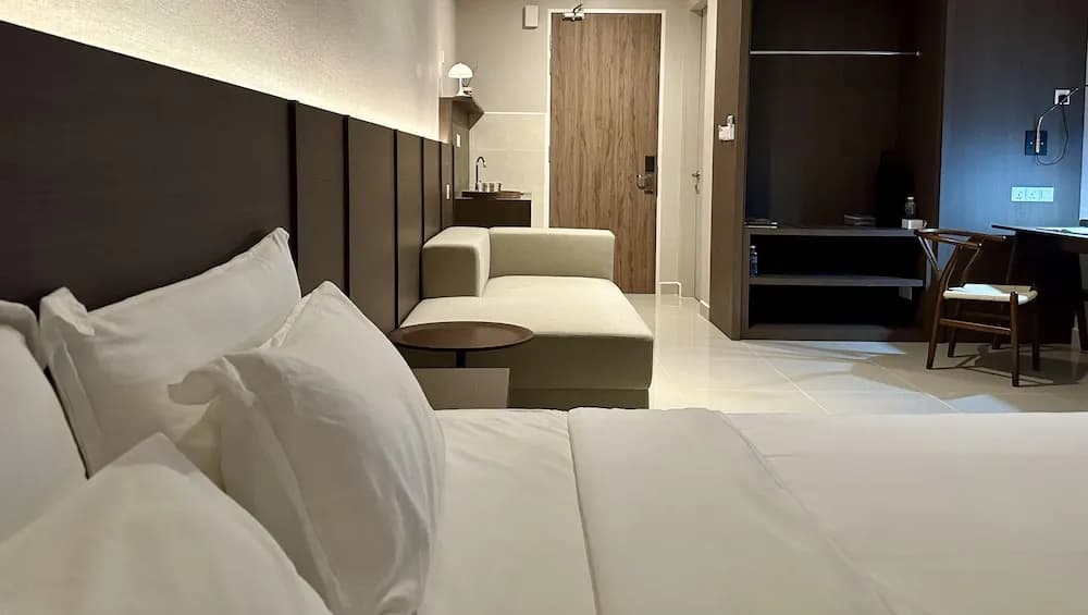 Borneotel The Shore KK by CHG - photo 8